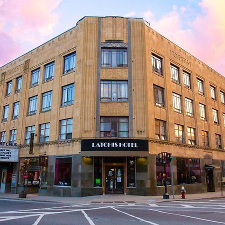 Latchis Hotel Brattleboro Exterior photo