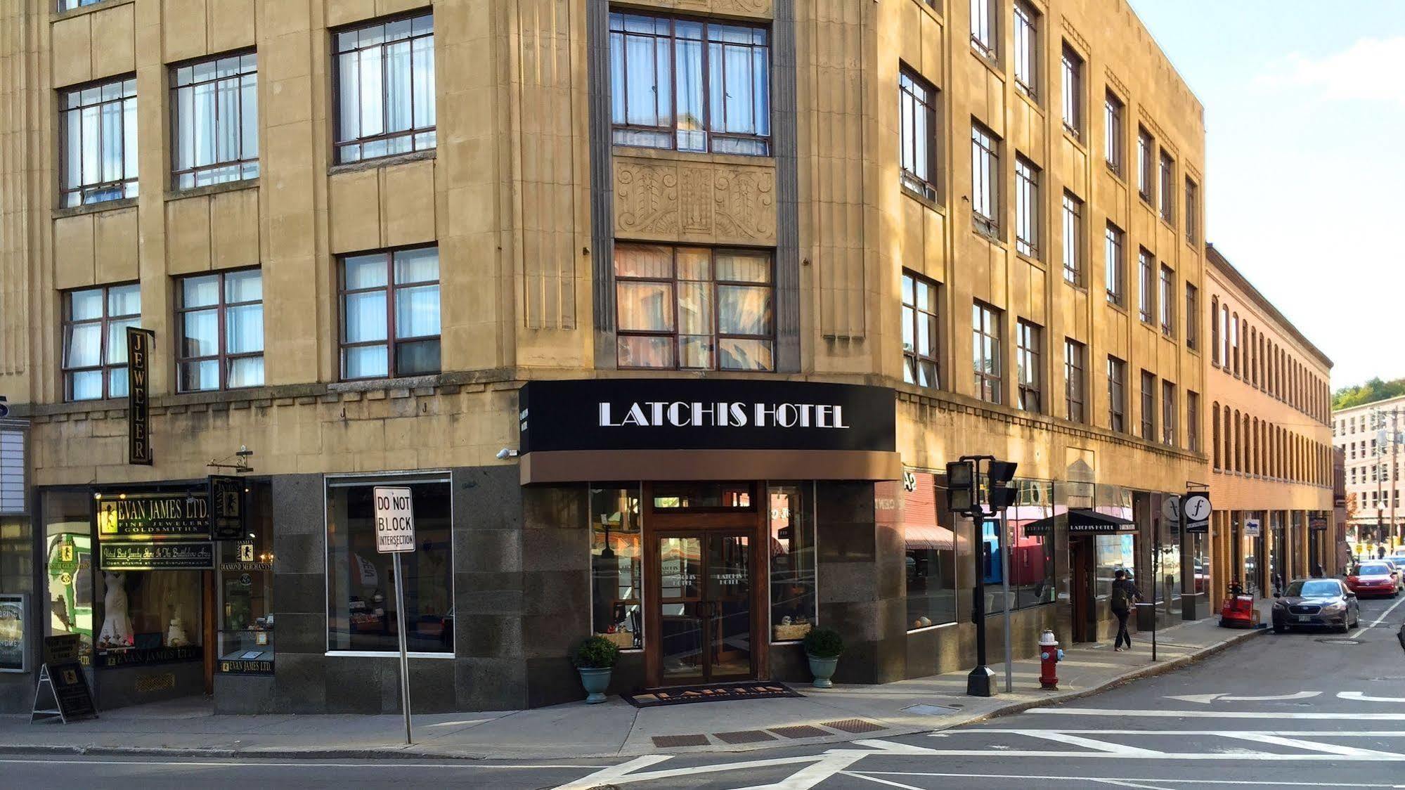 Latchis Hotel Brattleboro Exterior photo